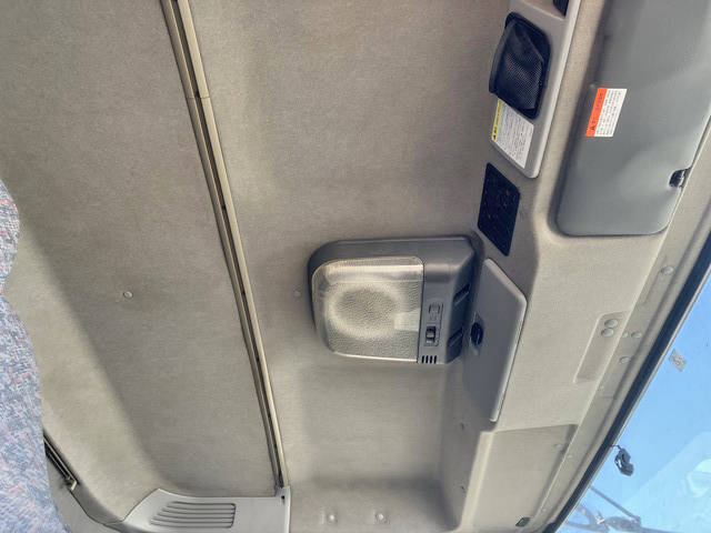 いすゞギガ深ダンプ（土砂禁ダンプ）大型（10t）[写真33]