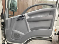 いすゞエルフアルミバン小型（2t・3t）[写真28]