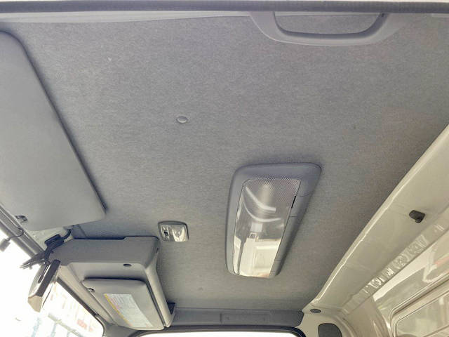 いすゞエルフアルミバン小型（2t・3t）[写真31]