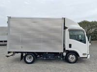 いすゞエルフアルミバン小型（2t・3t）[写真06]