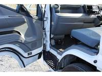 三菱ふそうキャンター平ボディ小型（2t・3t）[写真22]