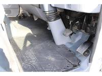 三菱ふそうキャンター平ボディ小型（2t・3t）[写真27]