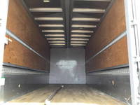 いすゞフォワードアルミウイング中型（4t）[写真11]