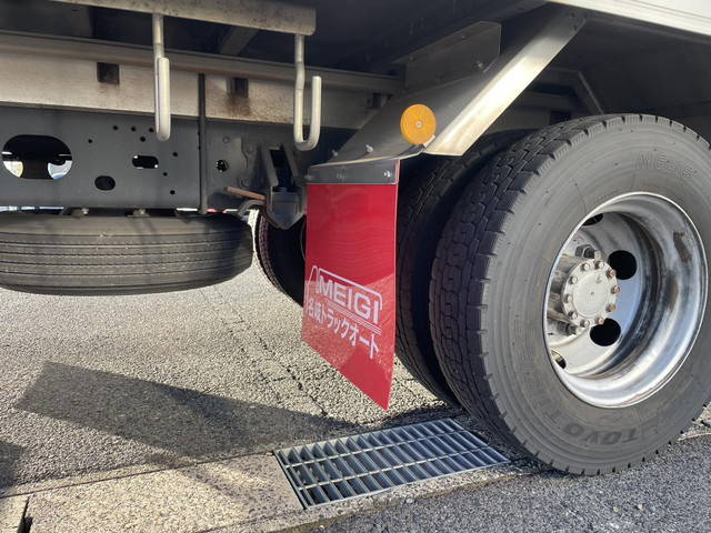 いすゞフォワードアルミウイング中型（4t）[写真15]