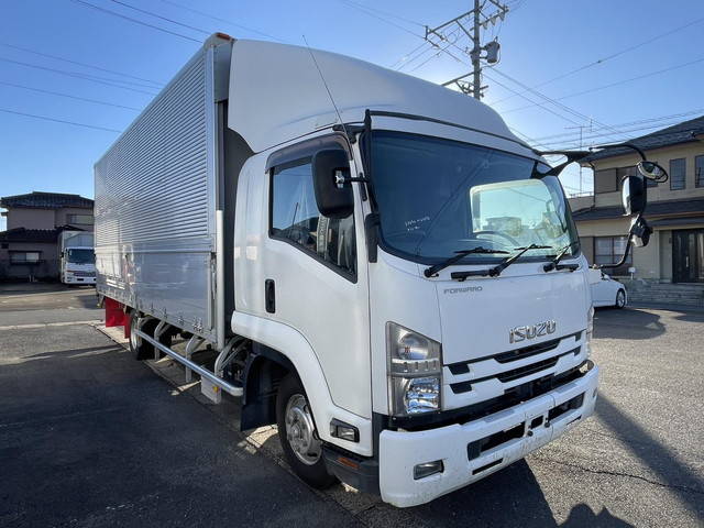 いすゞフォワードアルミウイング中型（4t）[写真03]