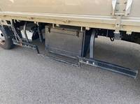 三菱ふそうキャンター平ボディ小型（2t・3t）[写真09]