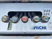 いすゞエルフ高所作業車小型（2t・3t）[写真15]