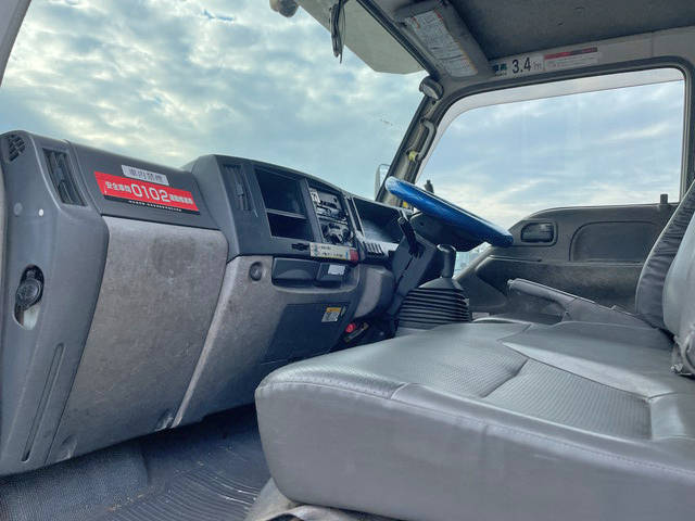 いすゞエルフ高所作業車小型（2t・3t）[写真32]