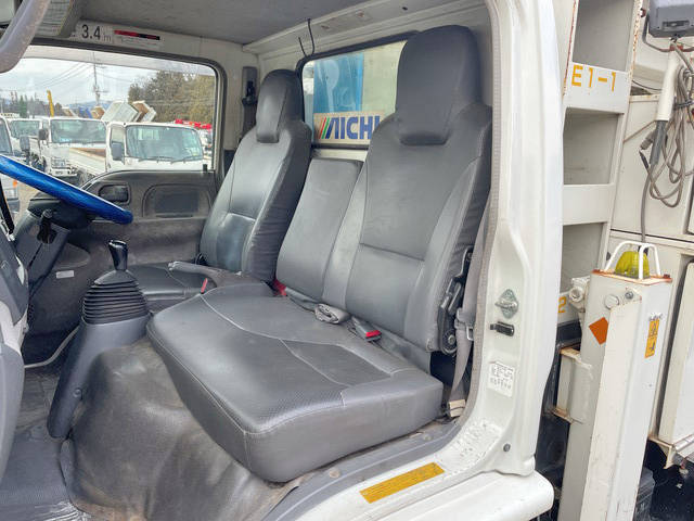 いすゞエルフ高所作業車小型（2t・3t）[写真33]