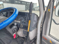 いすゞエルフ高所作業車小型（2t・3t）[写真38]