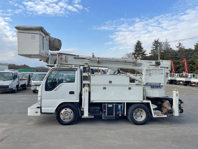 いすゞエルフ高所作業車小型（2t・3t）[写真05]