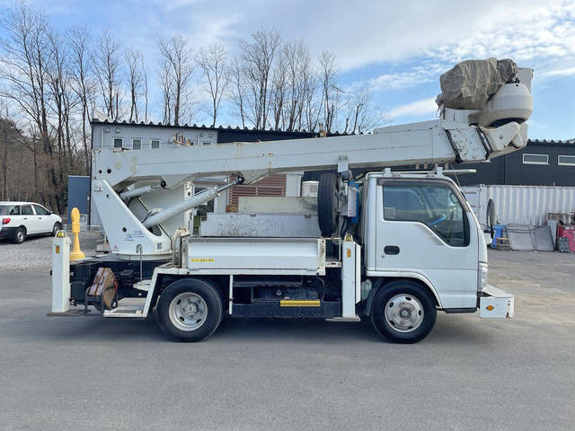 いすゞエルフ高所作業車小型（2t・3t）[写真06]