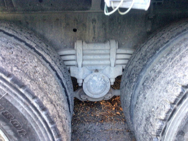 三菱ふそうスーパーグレートコンテナ専用車大型（10t）[写真17]