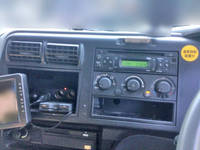 三菱ふそうスーパーグレートコンテナ専用車大型（10t）[写真27]