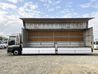 いすゞギガアルミウイング大型（10t）[写真16]