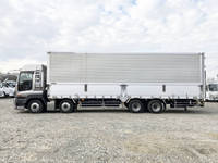 いすゞギガアルミウイング大型（10t）[写真05]