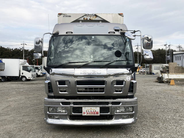 いすゞギガアルミウイング大型（10t）[写真07]