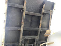 三菱ふそうキャンターダンプ小型（2t・3t）[写真17]