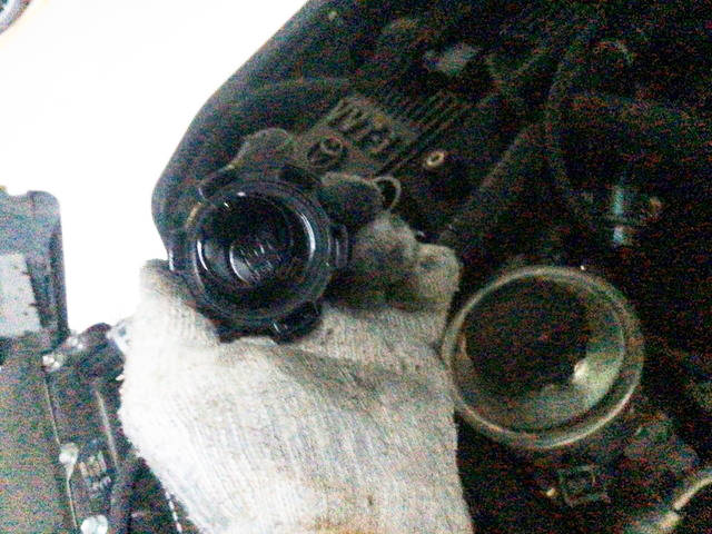 トヨタトヨエース平ボディ小型（2t・3t）[写真18]