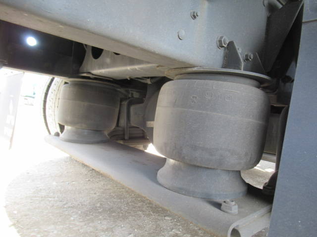 三菱ふそうスーパーグレートパネルウイング大型（10t）[写真20]