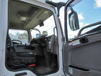 三菱ふそうスーパーグレートパネルウイング大型（10t）[写真22]