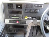 三菱ふそうスーパーグレートパネルウイング大型（10t）[写真28]