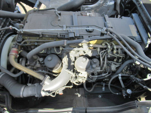 三菱ふそうスーパーグレートパネルウイング大型（10t）[写真38]