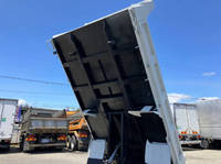 いすゞエルフダンプ小型（2t・3t）[写真17]