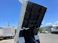 いすゞエルフダンプ小型（2t・3t）[写真18]