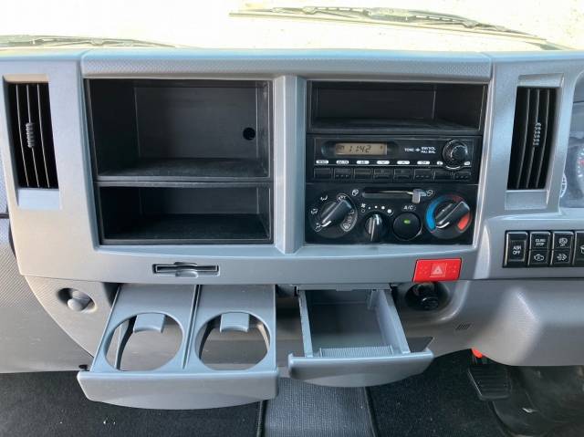 いすゞエルフダンプ小型（2t・3t）[写真36]