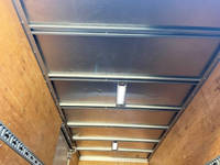 いすゞエルフアルミバン小型（2t・3t）[写真10]