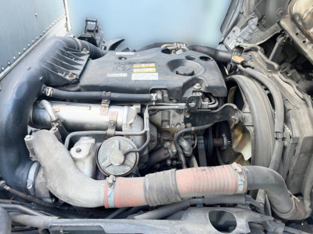 いすゞエルフアルミバン小型（2t・3t）[写真23]