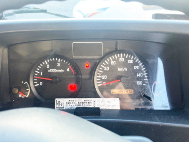 いすゞエルフアルミバン小型（2t・3t）[写真28]