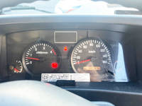 いすゞエルフアルミバン小型（2t・3t）[写真28]