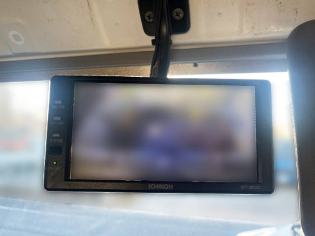 いすゞエルフアルミバン小型（2t・3t）[写真30]