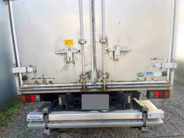 いすゞエルフアルミバン小型（2t・3t）[写真07]