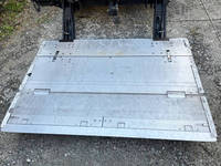 いすゞエルフアルミバン小型（2t・3t）[写真08]