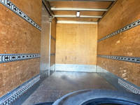 いすゞエルフアルミバン小型（2t・3t）[写真09]