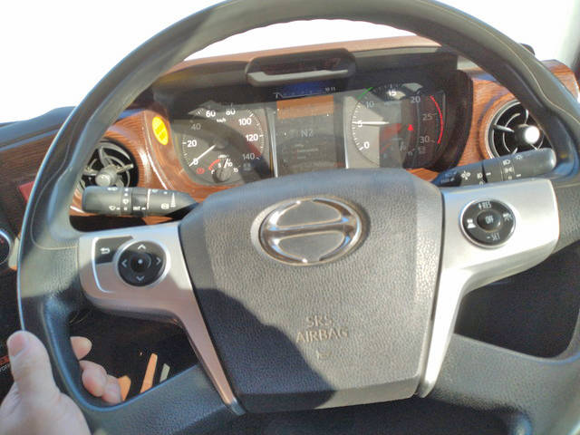 日野プロフィアクレーン4段大型（10t）[写真34]