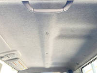 三菱ふそうキャンター平ボディ小型（2t・3t）[写真30]