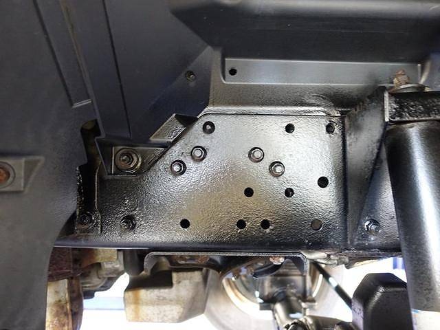 日産アトラス幌ウイング小型（2t・3t）[写真24]