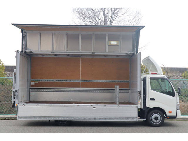 日野デュトロアルミウイング小型（2t・3t）[写真28]