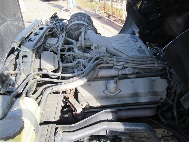 UDトラックスその他の車種散水車大型（10t）[写真12]