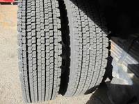 UDトラックスその他の車種散水車大型（10t）[写真26]