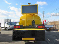 UDトラックスその他の車種散水車大型（10t）[写真03]
