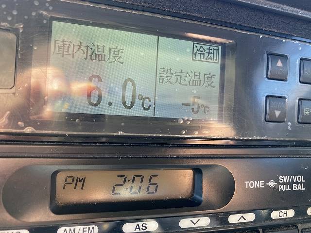 いすゞエルフ冷凍車（冷蔵車）小型（2t・3t）[写真13]