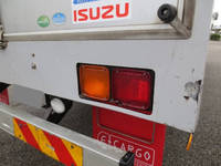 いすゞフォワードアルミバン中型（4t）[写真19]