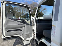 三菱ふそうキャンター冷凍車（冷蔵車）小型（2t・3t）[写真25]