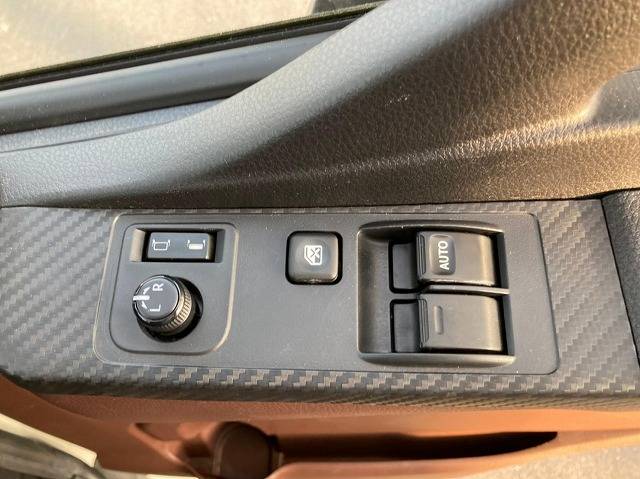 日野プロフィアアルミウイング大型（10t）[写真25]