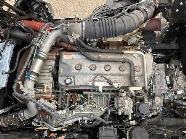 日野プロフィアアルミウイング大型（10t）[写真28]